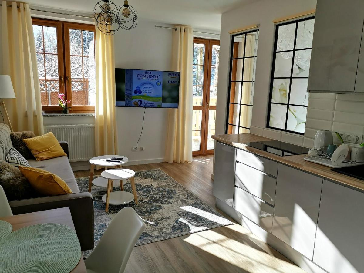 Nad Lomnica Apartment