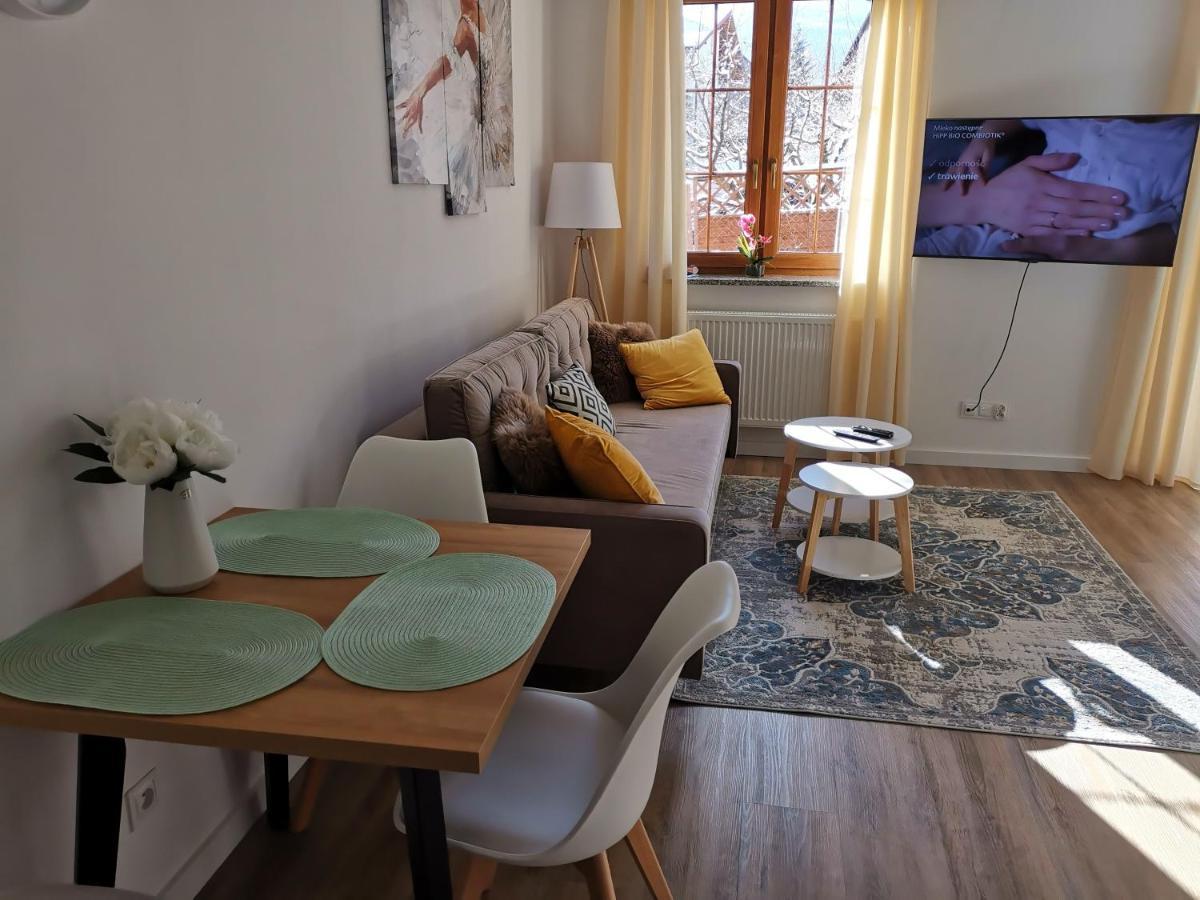 Nad Lomnica Apartment